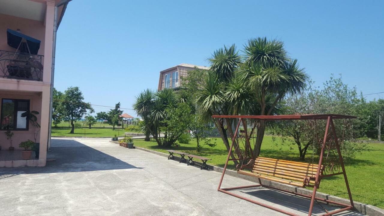 Дом На Пляже Black Sea House Kobuleti Exteriör bild